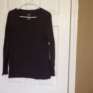 I am selling a purple and gray long sleeve shirt